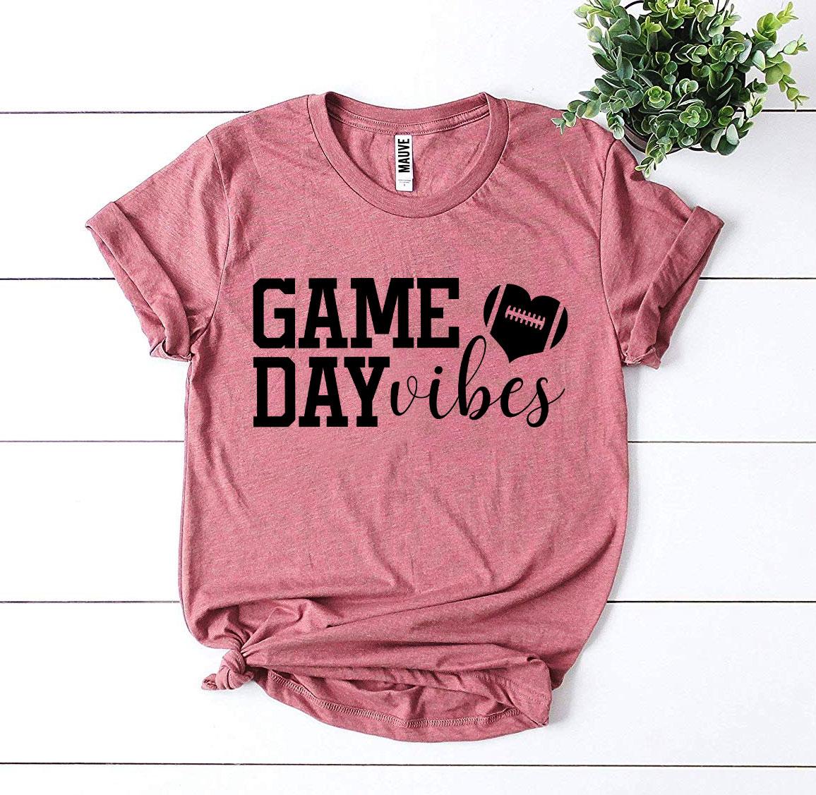 T-SHIRT | Game Day Vibes | Football